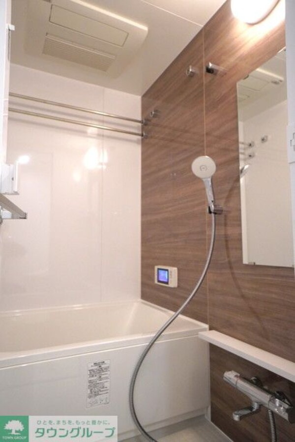 バス／シャワールーム等(※写真は同タイプ住戸です。)