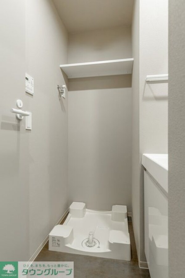 設備(Bタイプ2022年12月撮影 同タイプ1002号室の写真で…)