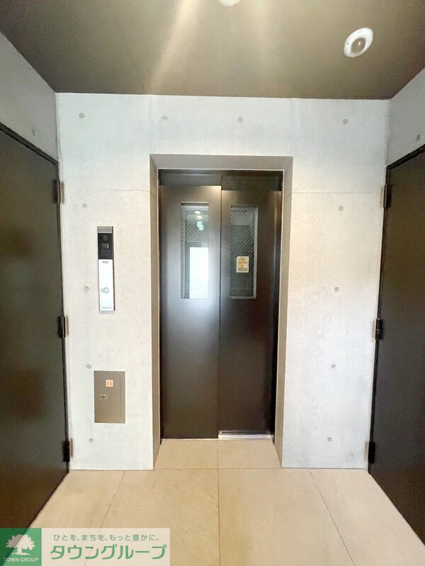 設備(エントランス)