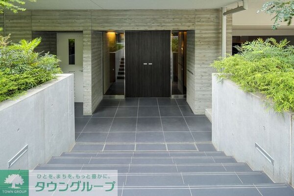 エントランス(2018年4月撮影)