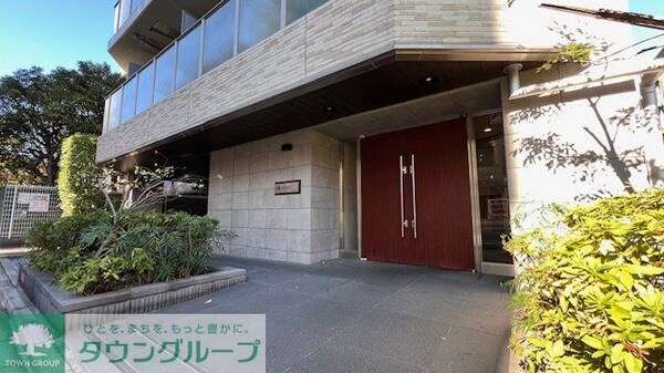 エントランス(エントランス)