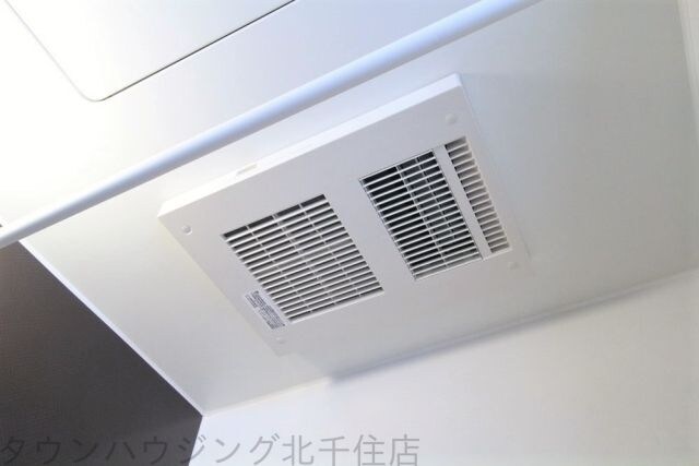 物件内観写真13　(エアコン)