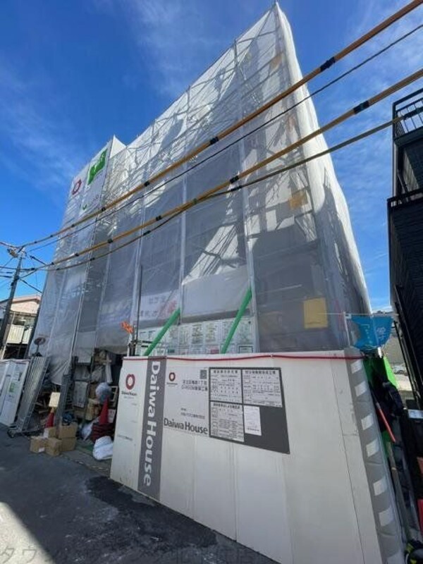 ロビー(駐車場)