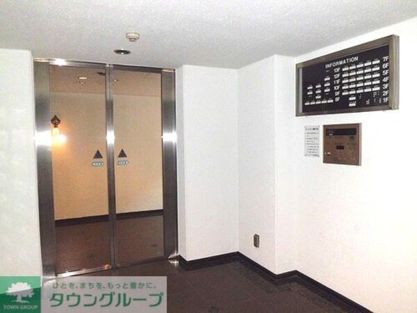 その他(オートロック　※2012年8月の写真)