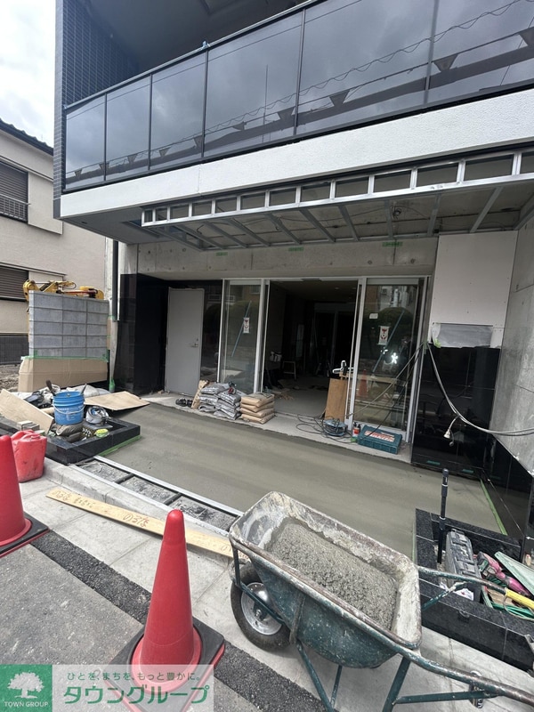エントランス(バルコニー)