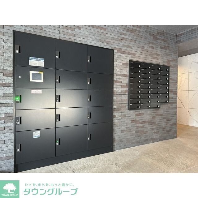 物件内観写真6　(宅配ボックス・メールボックス)