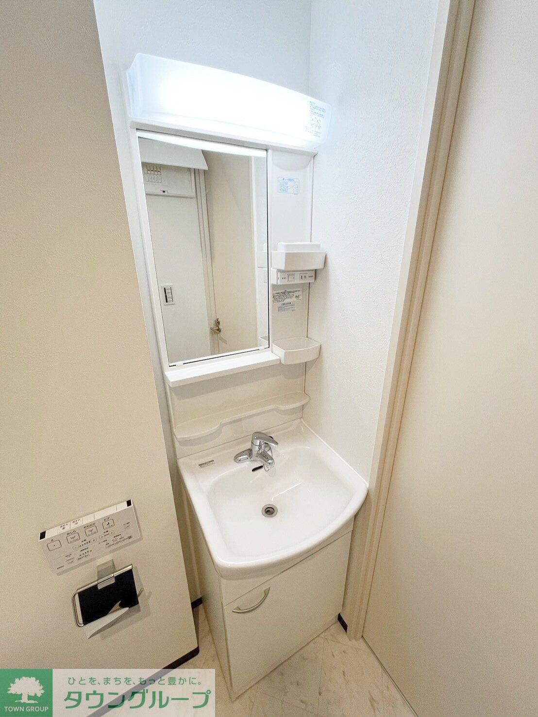 物件内観写真10　(洗面)