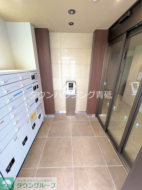 エントランス(エントランス)