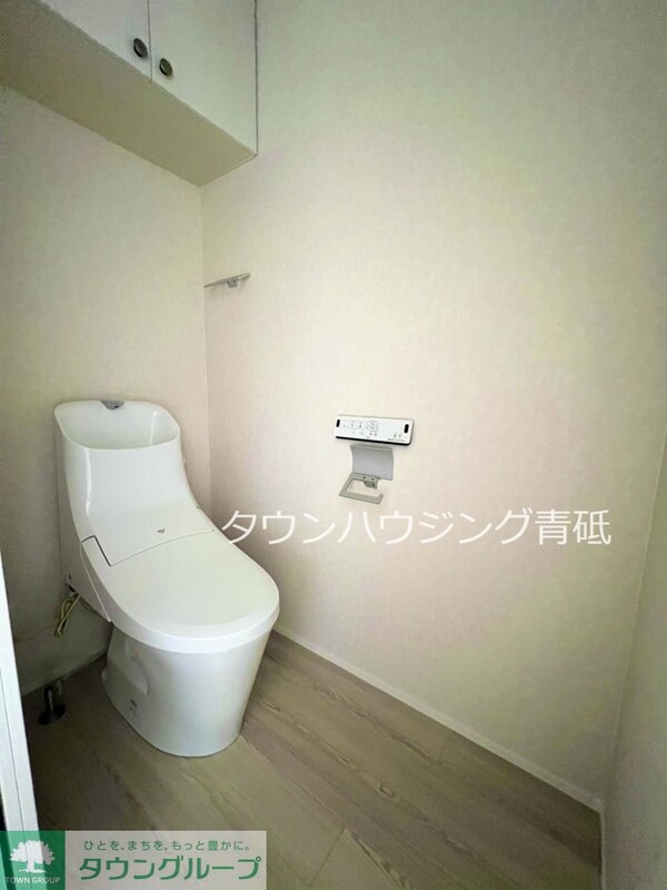 トイレ(別号室参考写真)