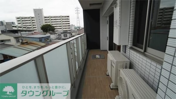 バルコニー