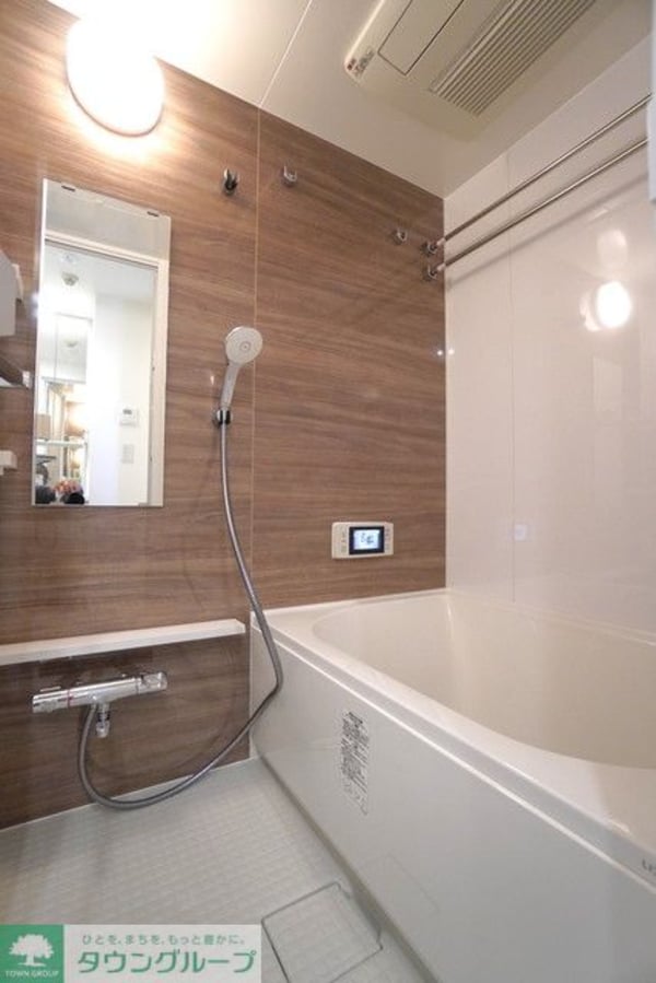 バス／シャワールーム等(※写真は同タイプ住戸です。)