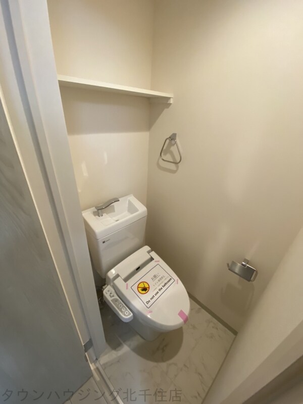 トイレ(トイレ)