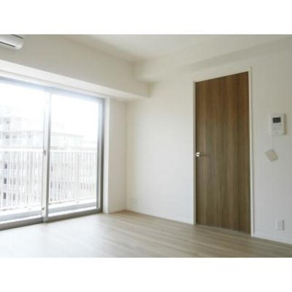 リビング・居室(※写真は同タイプ住戸です。)