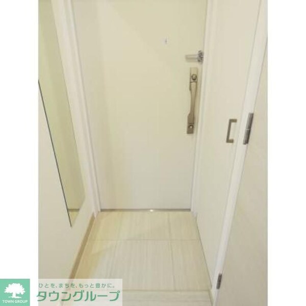 玄関(※写真は同タイプ住戸です。)