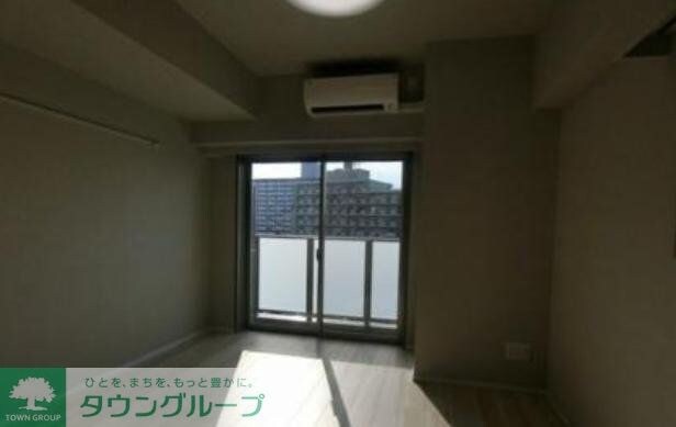 物件内観写真5　(リビング/居室)