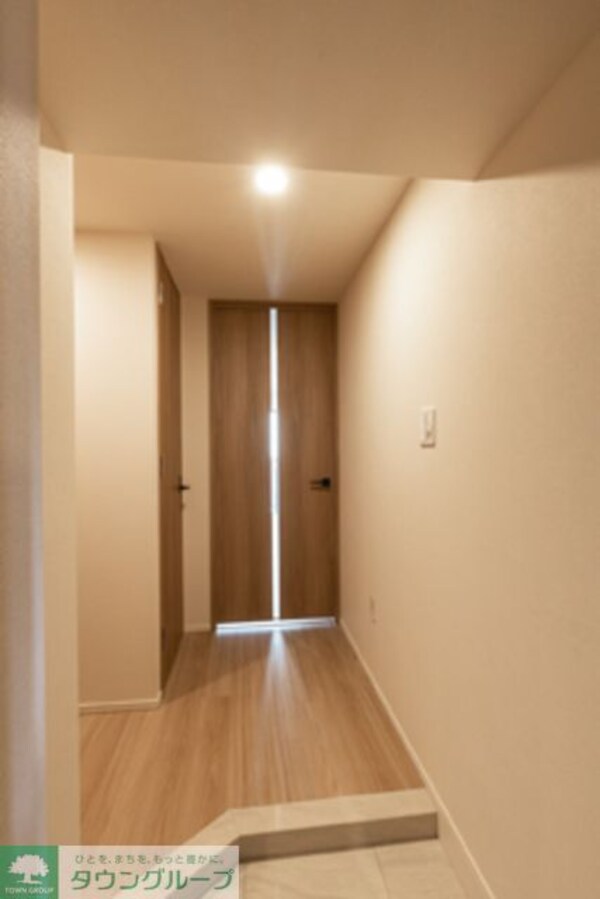 玄関(※写真は同タイプ住戸です。)