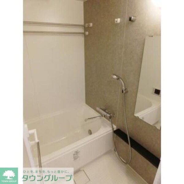 バス／シャワールーム等(※写真は同タイプ住戸です。)