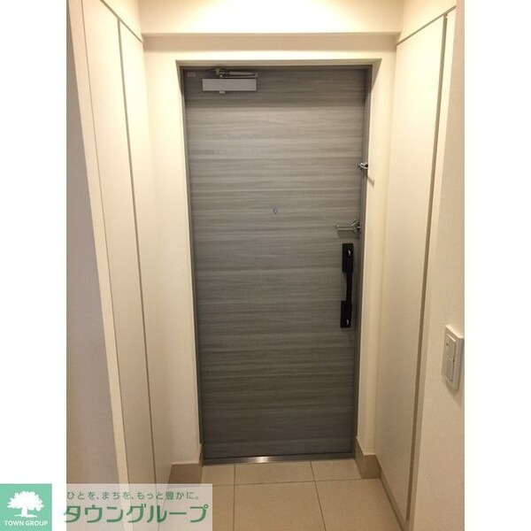 玄関(同タイプ写真　※現況優先)