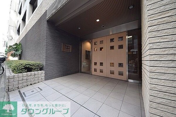 エントランス(オートロックです)