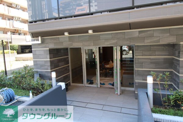 エントランス(エントランス)