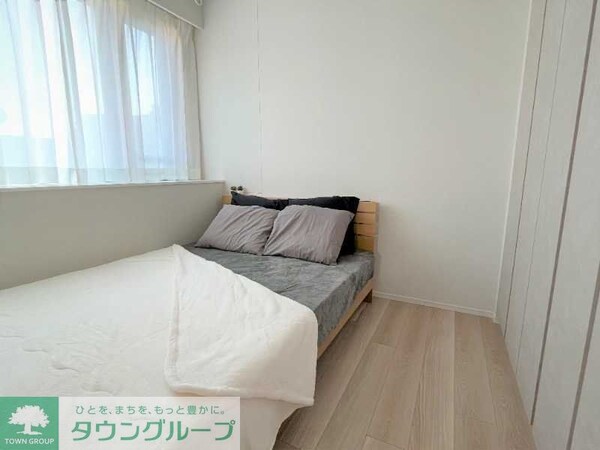 寝室(※別号室参考写真)