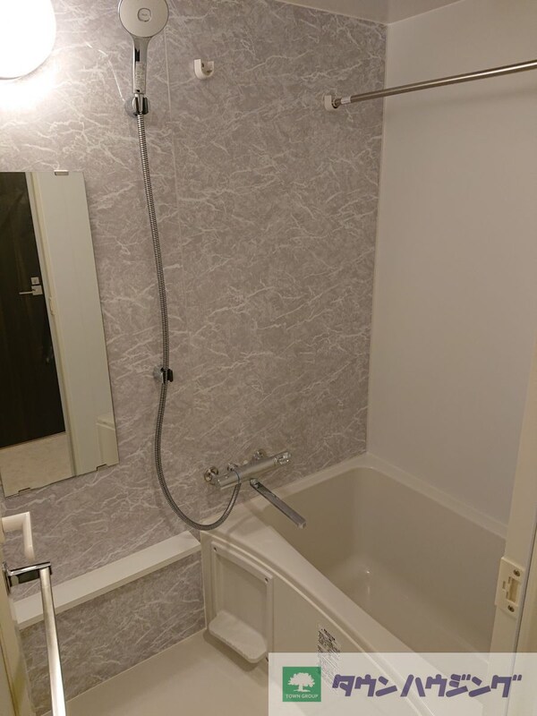 バス／シャワールーム等(バス／シャワールーム等)