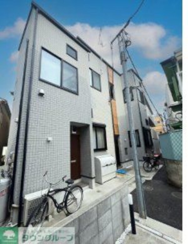 エントランス(外観)