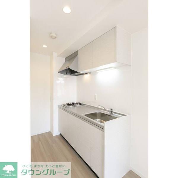 キッチン(同タイプ405号室の写真)