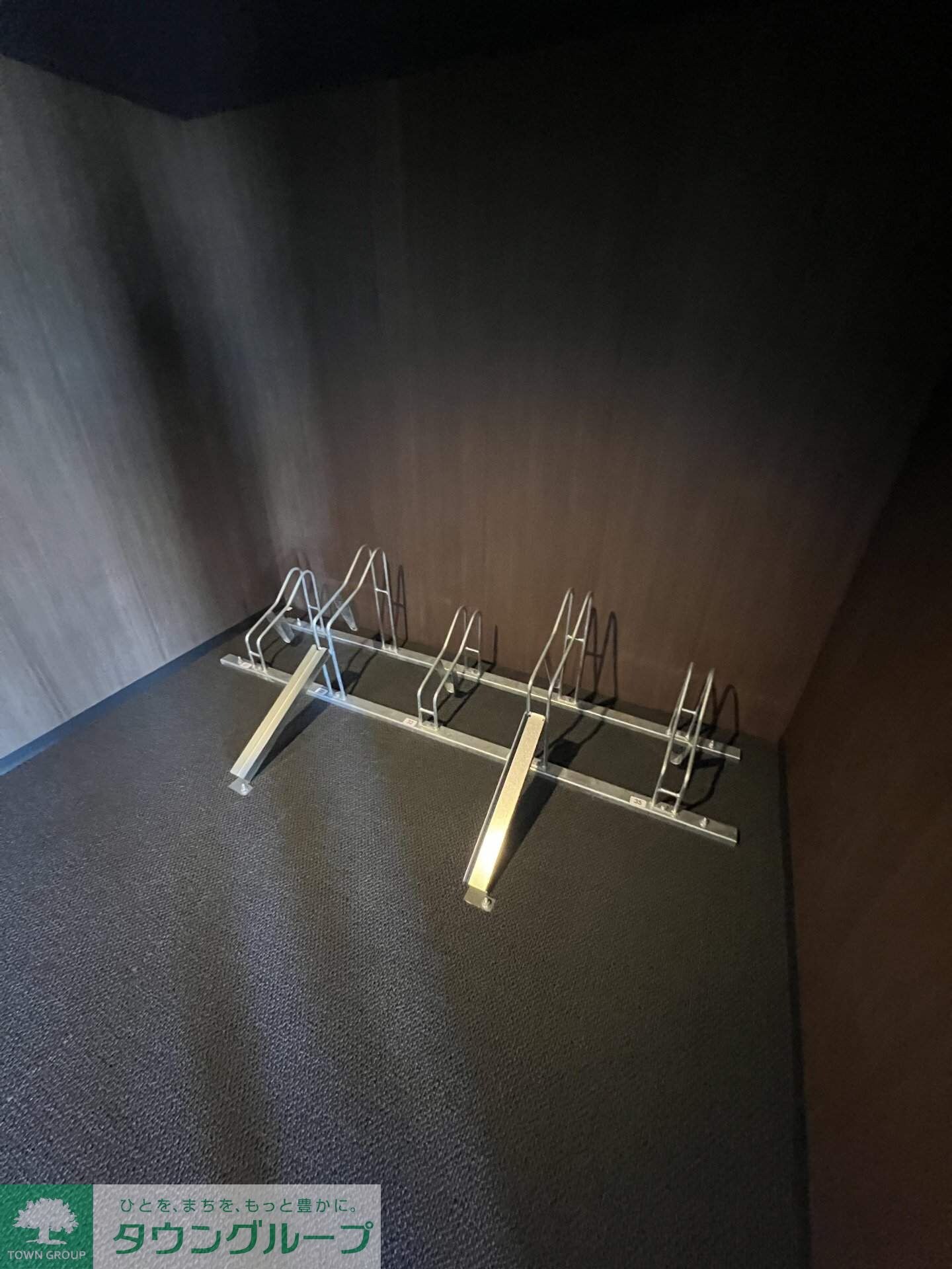 物件内観写真27　(駐車場)