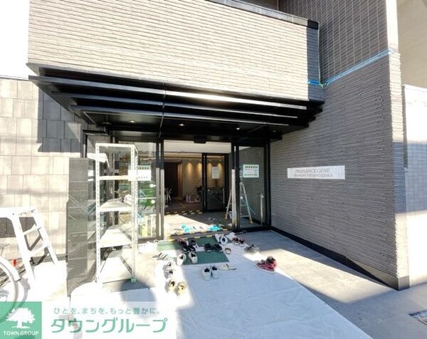 エントランス(エントランス)