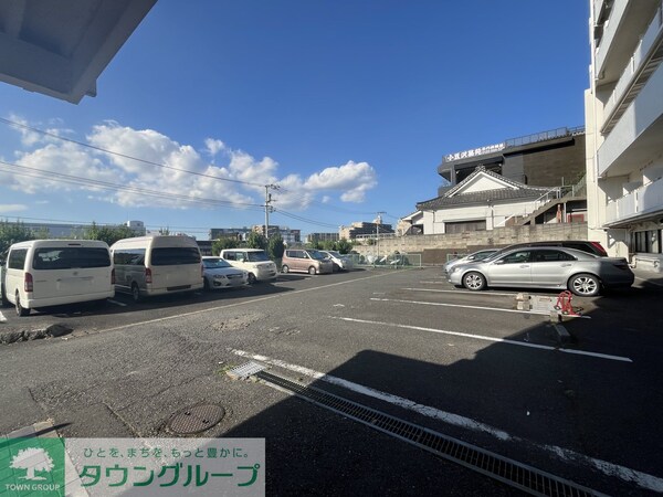 駐車場(駐車場)