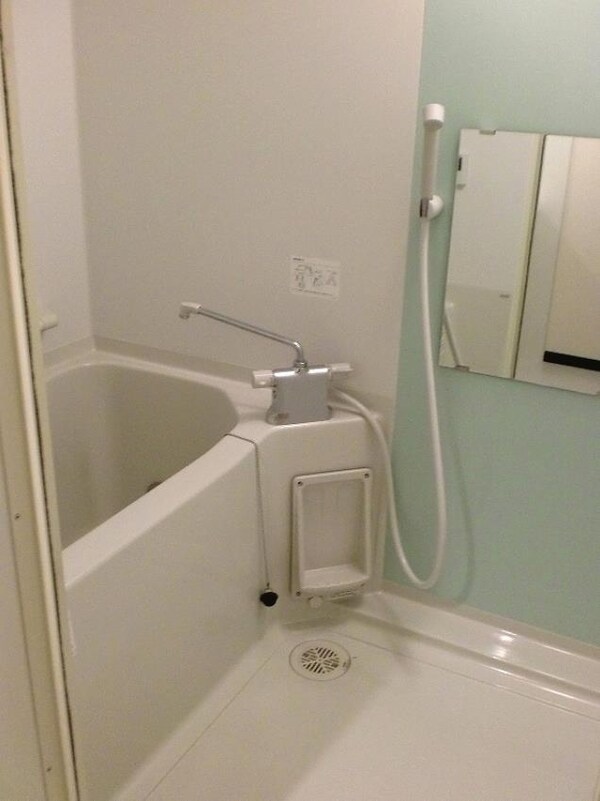 バス／シャワールーム等(バス／シャワールーム等)