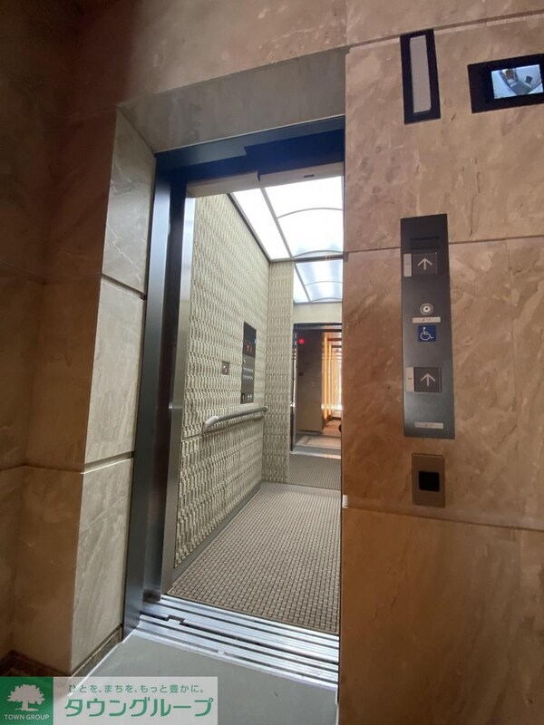 エントランス(エントランス)