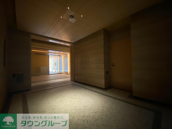 エントランス(エントランス)