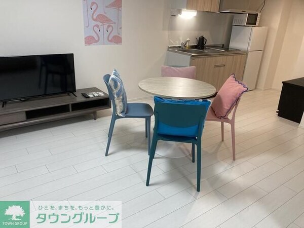 リビング・居室(家具・家電はイメージのものになります。)