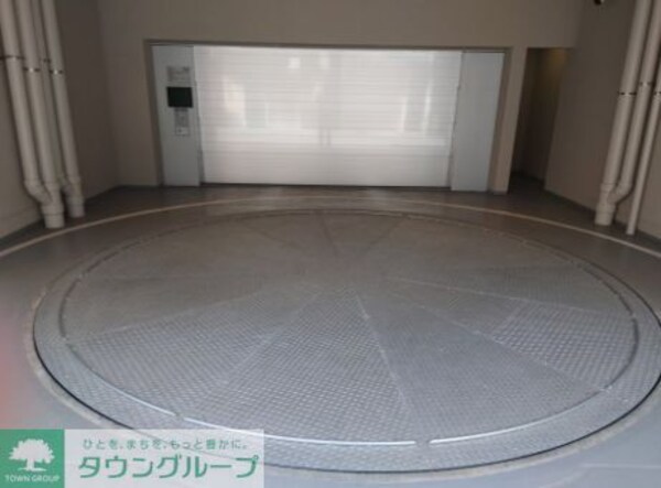 駐車場(キッチン)