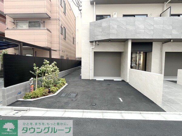 駐車場(駐車場)