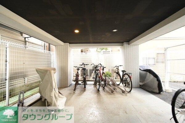 駐車場(駐輪場)