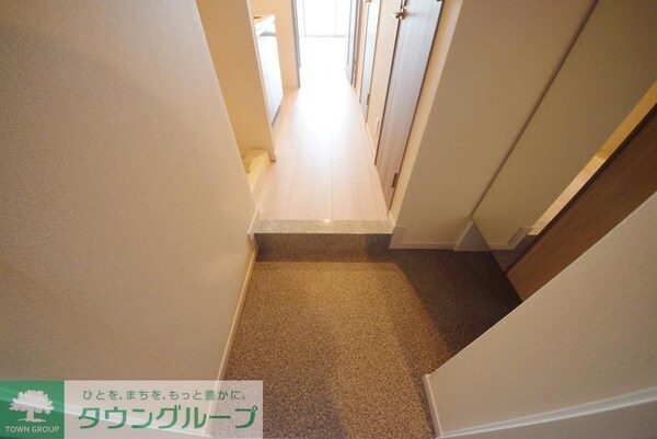 玄関(※別室写真参照)