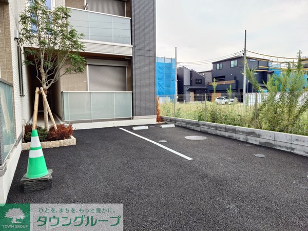 駐車場(駐車場)