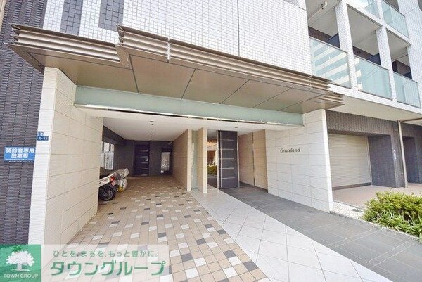 エントランス(エントランス)