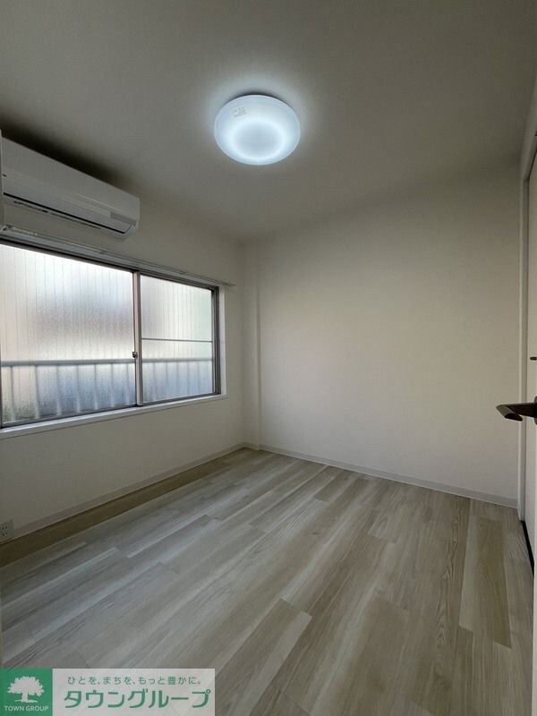 寝室(※反転部屋写真参考※)