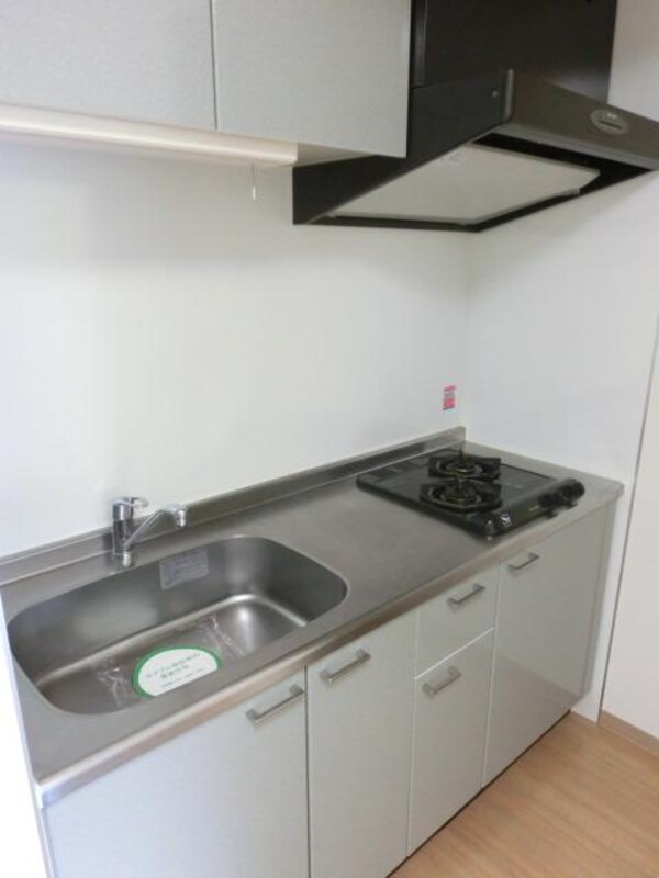 キッチン(２口ガスのシステムキッチン)