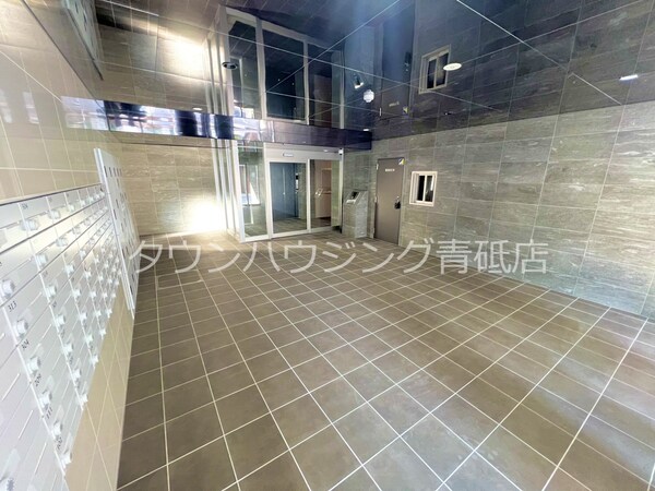 設備(エントランス)