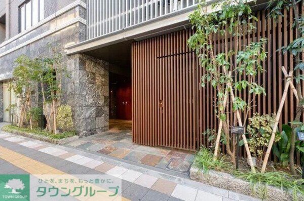 エントランス(エントランス)