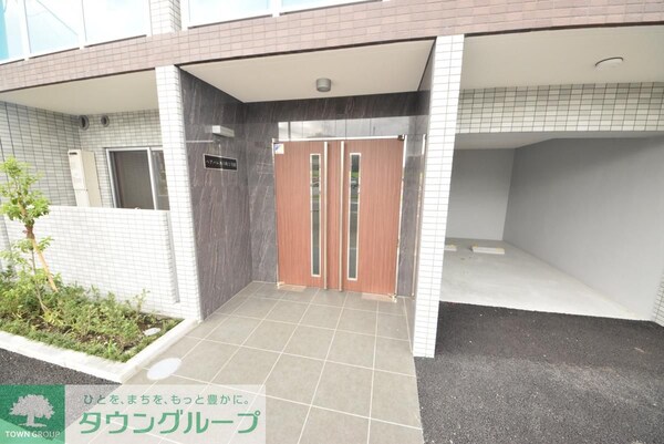 エントランス(エントランス)