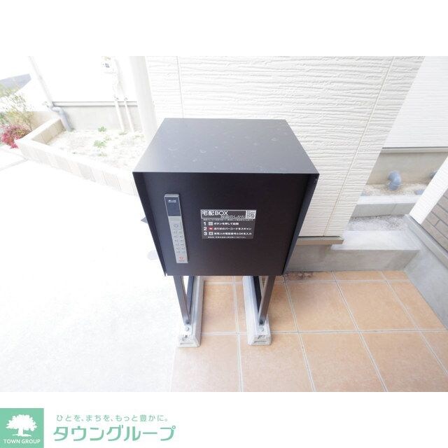 物件内観写真18　(宅配BOX)