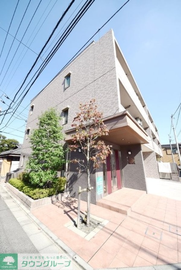 エントランス(※別号室参考写真)