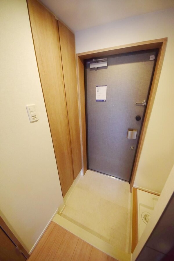 玄関(玄関)