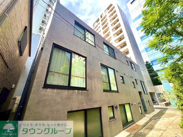 外観(お洒落な青山でお洒落な新生活！SOHO大歓迎★)